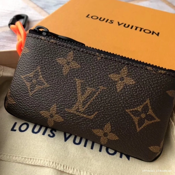 Official oldcobbler VUITTON POUCH LOUIS KEY 0816